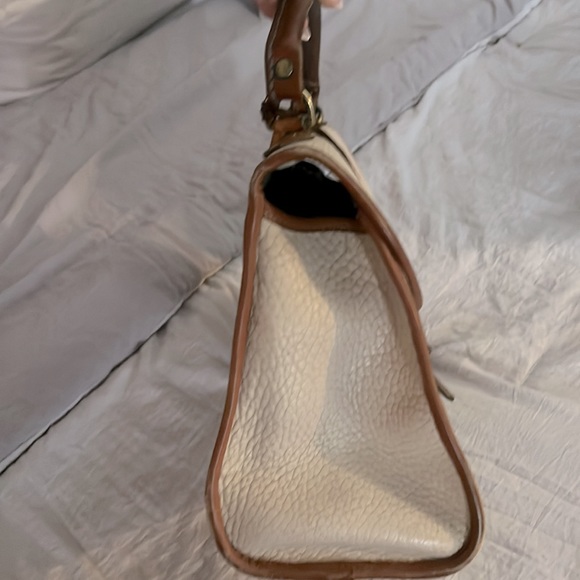 Dooney & Bourke satchel handbag Cream & leather - Picture 2 of 5